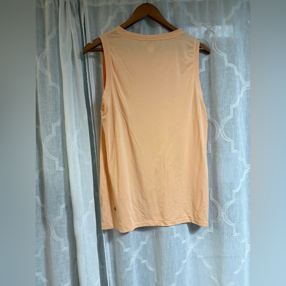 Athleta Light Orange Tank Top Muscle Tee Workout Top Women’s Size Medium NWOT - Picture 3 of 6